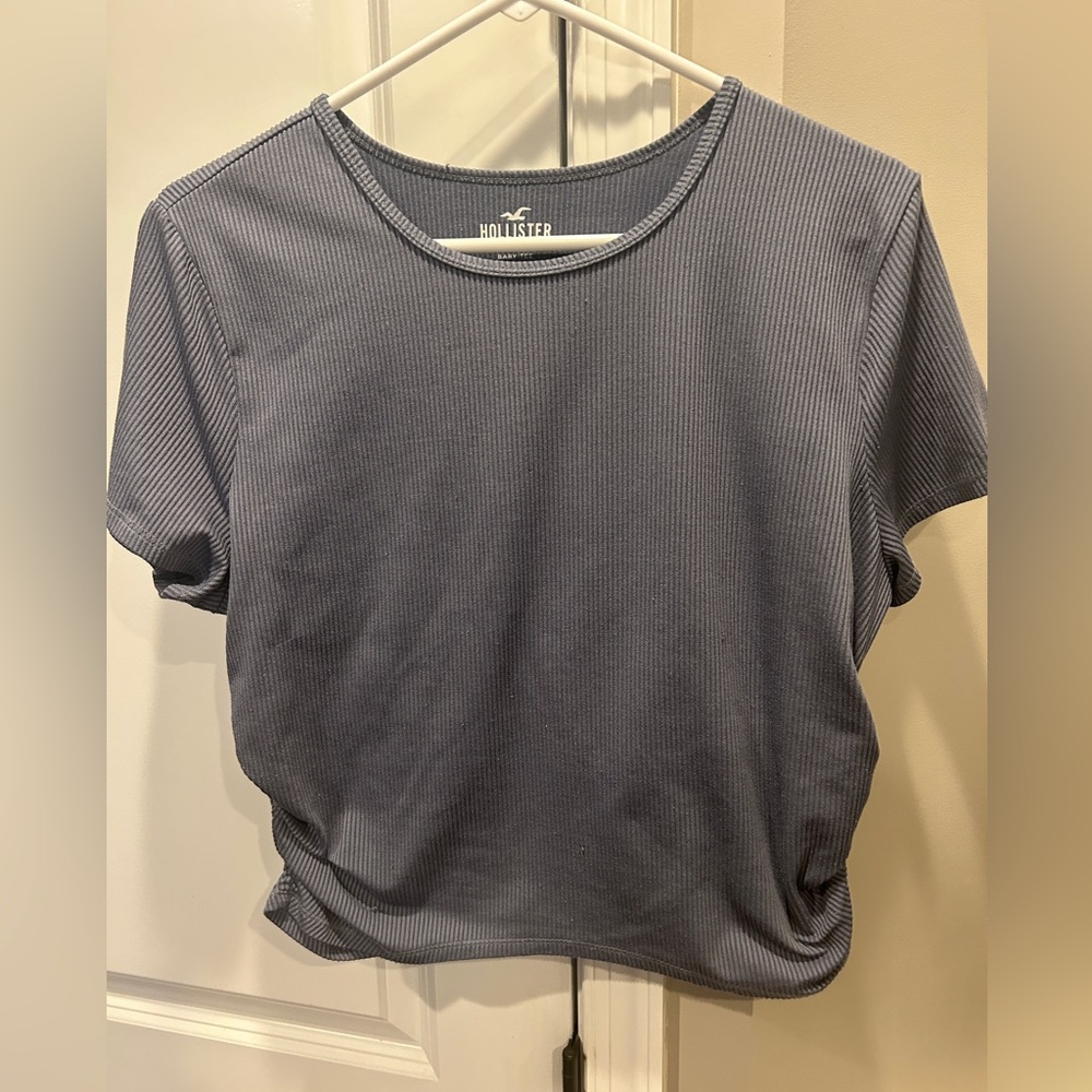 Hollister Baby Tee Shirt Size XL RUCHED sides